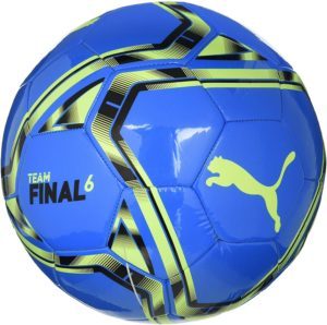 Evaluation du ballon de foot PUMA Teamfinal 21.6 dans un comparatif