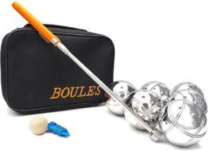 Quels types de boules de pétanque existe-t-il ?