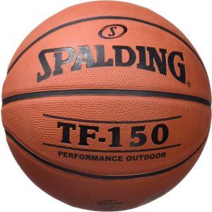 Aperçu du ballon de basket Spalding TF150 dans un comparatif