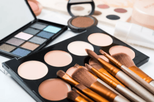 Comment fonctionne une palette de maquillage ?