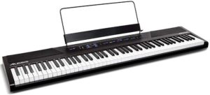Quelles sont les caractéristiques du piano numérique Alesis Recital ?