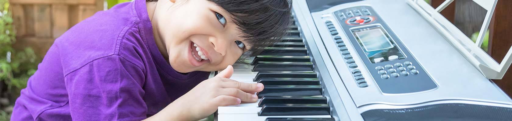 Les 10 meilleurs pianos numériques 2024 – piano numérique test & comparatif