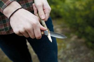 Quels sont les avantages & domaines d'application d'un couteau pliant ?