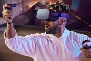 Qu'est-ce qu'un casque de réalité virtuelle Oculus Quest ?