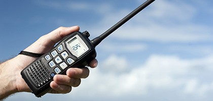 Retevis - 4 talkie walkie longue portée 16 canaux noir - Talkies